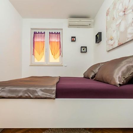 Downtown Deluxe Apartment Omis Ngoại thất bức ảnh
