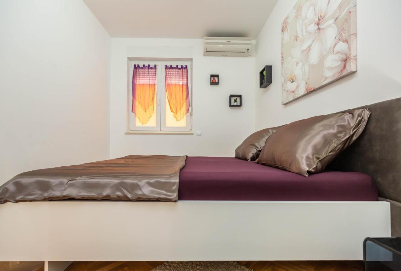 Downtown Deluxe Apartment Omis Ngoại thất bức ảnh